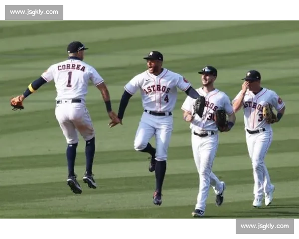 20 年回望:白袜横扫太空人,终结 88 年冠军荒 20 年回望:白袜横扫太空人,终结 88 年冠军荒