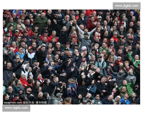 利物浦悼念功勋教练奥乔托雷纳：伊斯坦布尔奇迹的幕后守护者