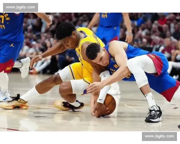季后赛湖人掘金回放 关键对决全程解析与高光瞬间 经典再现 深度